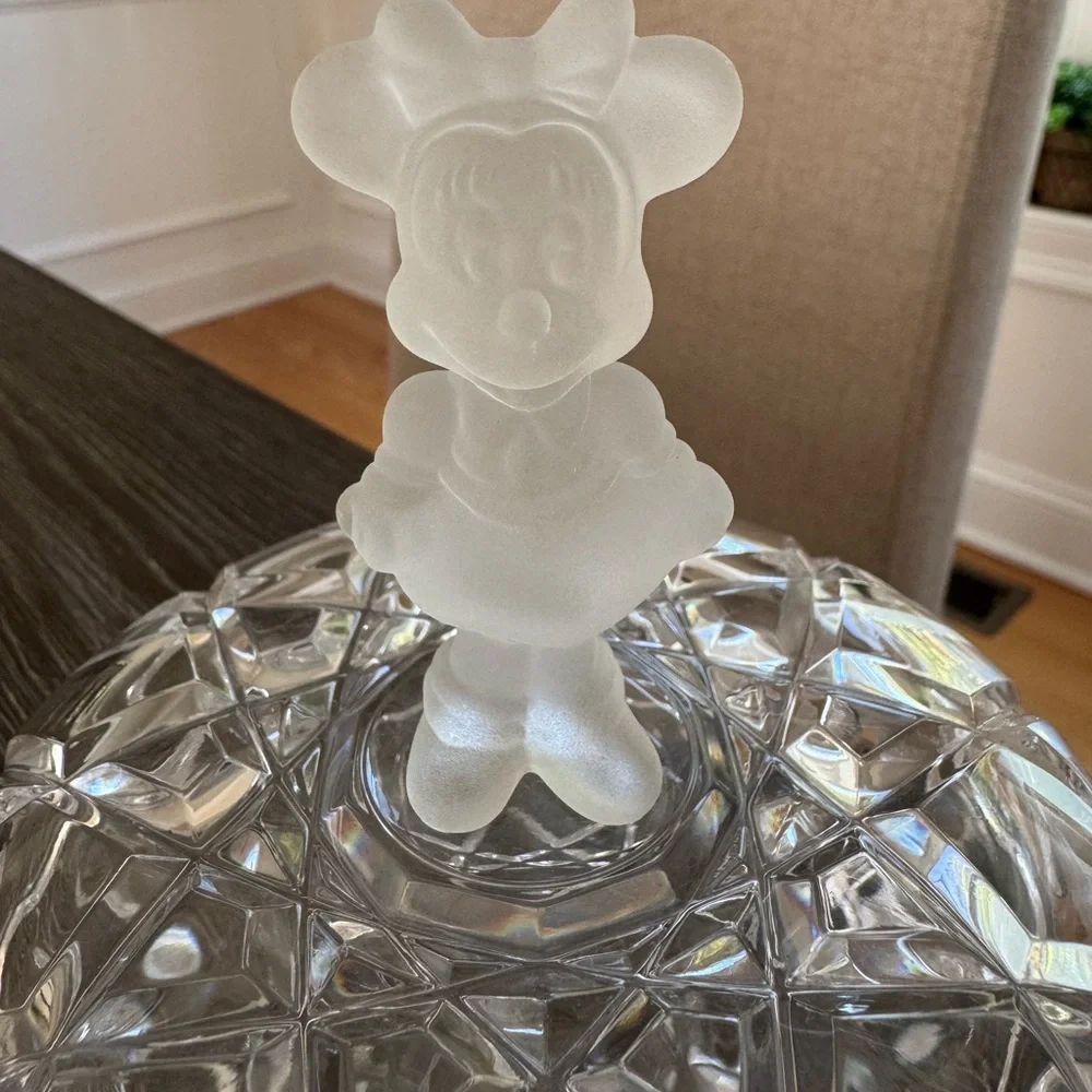 Disney Crystal Candy Dish with Frosted Character Lid - Picture 2 of 3